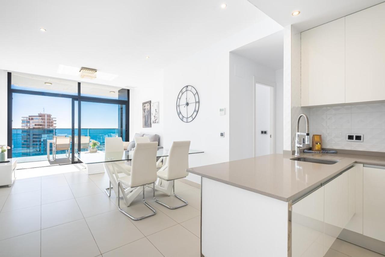 Sunset Drive 4-8 Poniente Beach Apartment